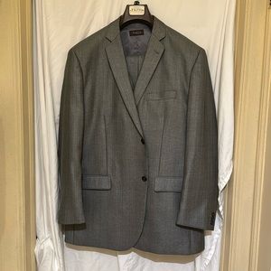 Men , 3 piece gray suit